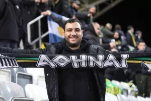 (Φωτορεπορτάζ) Οι ΑΕΚτζήδες στη Košická futbalová aréna 