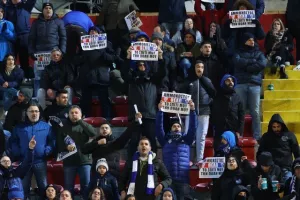 Ψηλά τα πλακάτ: "Αμμόχωστος, θέλω το σπίτι μου την πόλη μου"