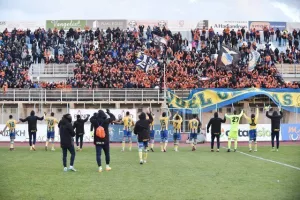 Έδωσαν την εντολή οι Πορτοκαλί: "Πρωτάθλημα και Κύπελλο ξανά στο ΑΠΟΕΛ!" (βίντεο)