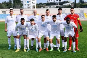 Τεσσάρα και σταθερά στην κορυφή (φώτος)