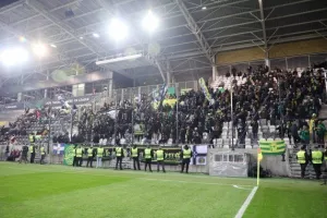 (Φωτορεπορτάζ) Οι ΑΕΚτζήδες στη Košická futbalová aréna 