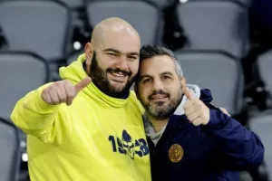 (Φωτορεπορτάζ) Ο κόσμος στο ΑΕΛ - Νέα Σαλαμίνα
