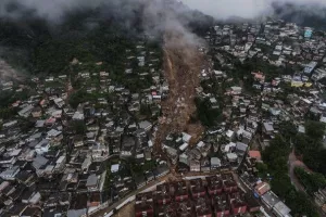 Τουλάχιστον 36 νεκροί από σφοδρή καταιγίδα στη Βραζιλία