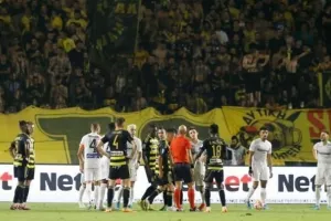 Η Θεσσαλονίκη χωρισμένη στα δύο για την πρεμιέρα των playoffs