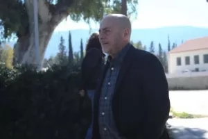 Εφυγε απο τη συνάντηση ο Αλαφούζος, «Έχω δουλειά, όλα ήρεμα μεσα»