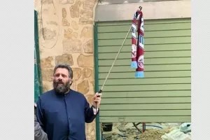 Γενέθλια με το κασκόλ της ΕΝΠ