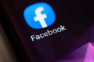 Αφαιρούνται όλα τα Ιταλικά τραγούδια από Facebook και Instagram -Ο λόγος