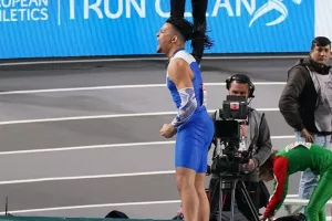 Aσημένιος στην Πόλη ο Καραλής