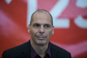 Βαρουφάκης: Δεν ήταν αναρχικοί... μπράβοι της νύχτας ήταν