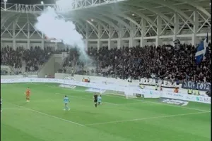 "Kτύπημα" με... Ουάρντα (βίντεο)