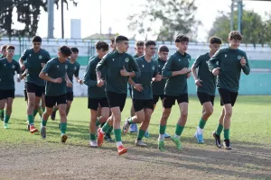 (Φωτορεπορτάζ) Η προπόνηση της Ομόνοιας Κ16