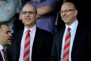 Καθυστερεί η εξαγορά της Man Utd, οι Γκλέιζερς επιμένουν για πώληση αξίας 6 δισ.