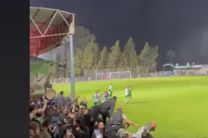 Ομόνοια 29ης Μαΐου... βίντεο από την εξέδρα στο 1-0!
