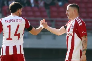 Ολυμπιακός: Ο Μπιέλ είχε 2 γκολ σε μόλις 3 τελικές με τον Λεβαδειακό και παραμένει 2ος σκόρερ του