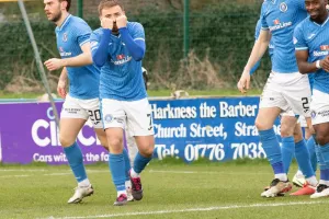 Φανατικός με... Stranraer F.C!