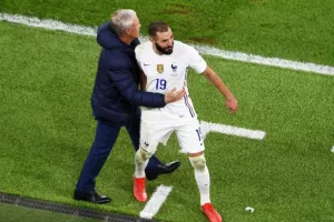 Ντεσάμπ: «Ο Μπενζεμά μου είπε ότι δεν θα ήταν έτοιμος για το υπόλοιπο Παγκόσμιο Κύπελλο»