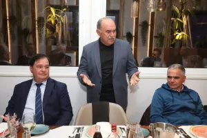 Επίσημο δείπνο ΚΟΑ σε ΑΔΕΑ και Επιτροπή Δεοντολογίας