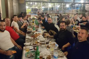 Εξοδος των πρωταγωνιστών
