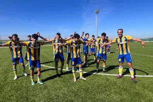 ΒΙΝΤΕΟ ΚΕΡΚΙΔΑ: Ο "Κβίλι" μίλησε στους μικρούς: "Είδα ότι έχετε ταλέντο!" 