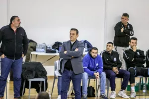 Στον Απόλλωνα και του χρόνου