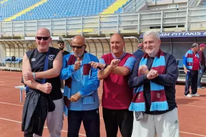 Η Γουέστ Χαμ στο “Τάσος Μάρκου” - Αφιέρωμα στην ΕΝΠ! 