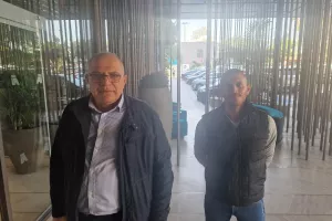 Πρόεδρος και αναπληρωτής