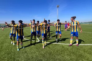 ΒΙΝΤΕΟ ΚΕΡΚΙΔΑ: Ο "Κβίλι" μίλησε στους μικρούς: "Είδα ότι έχετε ταλέντο!" 