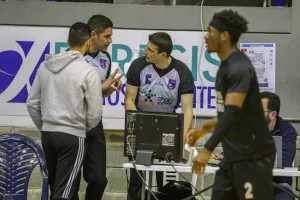ΑΠΟΕΛ - Κεραυνός: Ματσάρα και... Στροβολιώτικη πρόκριση!  (φώτος)