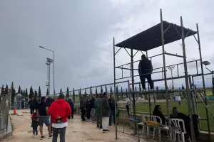 (ΑΠΟΕΛ-Ομόνοια) Αψήφησαν κρύο και βροχή/ΦΩΤΟΣ Kerkida