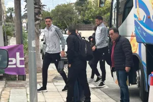 Η άφιξη της ΑΕΛ στο "Αμμόχωστος"