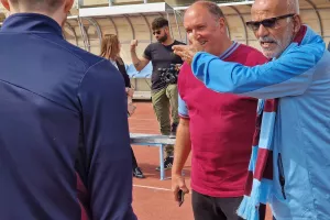 Η Γουέστ Χαμ στο “Τάσος Μάρκου” - Αφιέρωμα στην ΕΝΠ! 