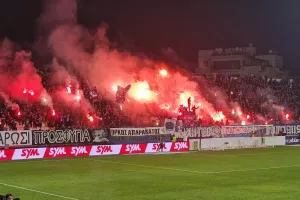 "Ντόπες" Μαχητών με την είσοδο για το Β' μέρος (βίντεο/φώτος)