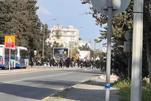 ΩΡΑ 16:51: Εκτός σταδίου η ένταση! (βίντεο) 
