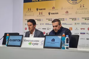 "Πήγα να δώσω το χέρι μου στον Ουάρντα και με άρπαξε"