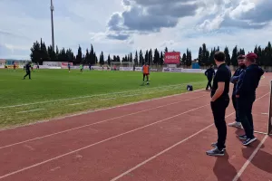 Είδε… βυσσινί προπόνηση ο Μαρκ Νομπλ/ΦΩΤΟΣ 