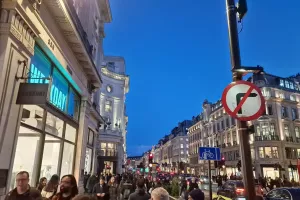 London… (Φωτος)