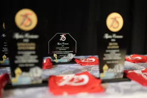 Σαλαμίνα/Φωτορεπορτάζ από την εκδήλωση για τα 75χρονα