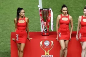 Κορίτσια τι λέτε;