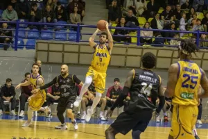  Σιμιτζής στην κορυφή!