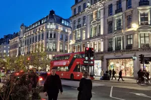 London… (Φωτος)
