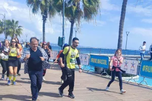 Η στιγμή του Μαραθωνίου με τον τερματισμό του Ρένου και του Πλάτωνα 