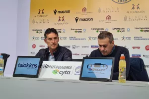 Γιανέφσκι: "Δεν θέλω απλά να κερδίζω τον μισθό μου/Θα σκεφτώ αν θα μείνω"