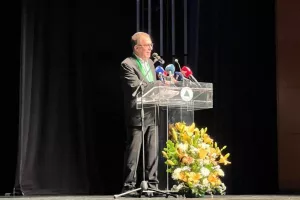 Ατάκα με χιούμορ: "Αμερικάνοι, Ουκρανοί κλπ αλλά... βρίζουν τους Στροβολιώτες!"