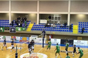 Kuutio Homes Παφιακός - Ομόνοια: "Πράσινο" τσεκ για τελικό!  (φώτος)