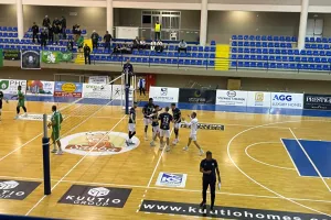 Kuutio Homes Παφιακός - Ομόνοια: "Πράσινο" τσεκ για τελικό!  (φώτος)