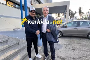Χειραψία και φώτο στο Kerkida!
