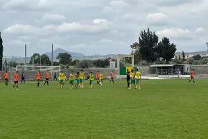 Κ16/Πρωταθλήτρια η ΑΕΚ! (φώτος)