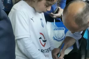Πόλος έλξης ο κόουτς/ΦΩΤΟΣ