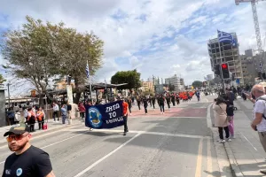 Στην παρέλαση το ΑΠΟΕΛ (φώτος)