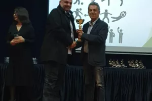 Βραβεύθηκε η ΧΑΛΛΟΥΜΑΣ FC